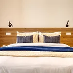 Acqua Blue 3h, A In Madeira アパート