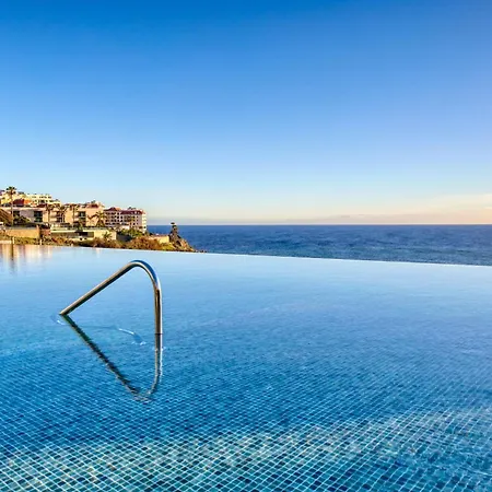 Apartment Acqua Blue 3h, A In Madeira Funchal (Madeira)