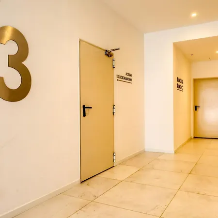 Acqua Blue 3h, A In Madeira Funchal (Madeira)